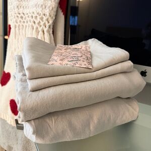 Soft Gray Linen Sheets